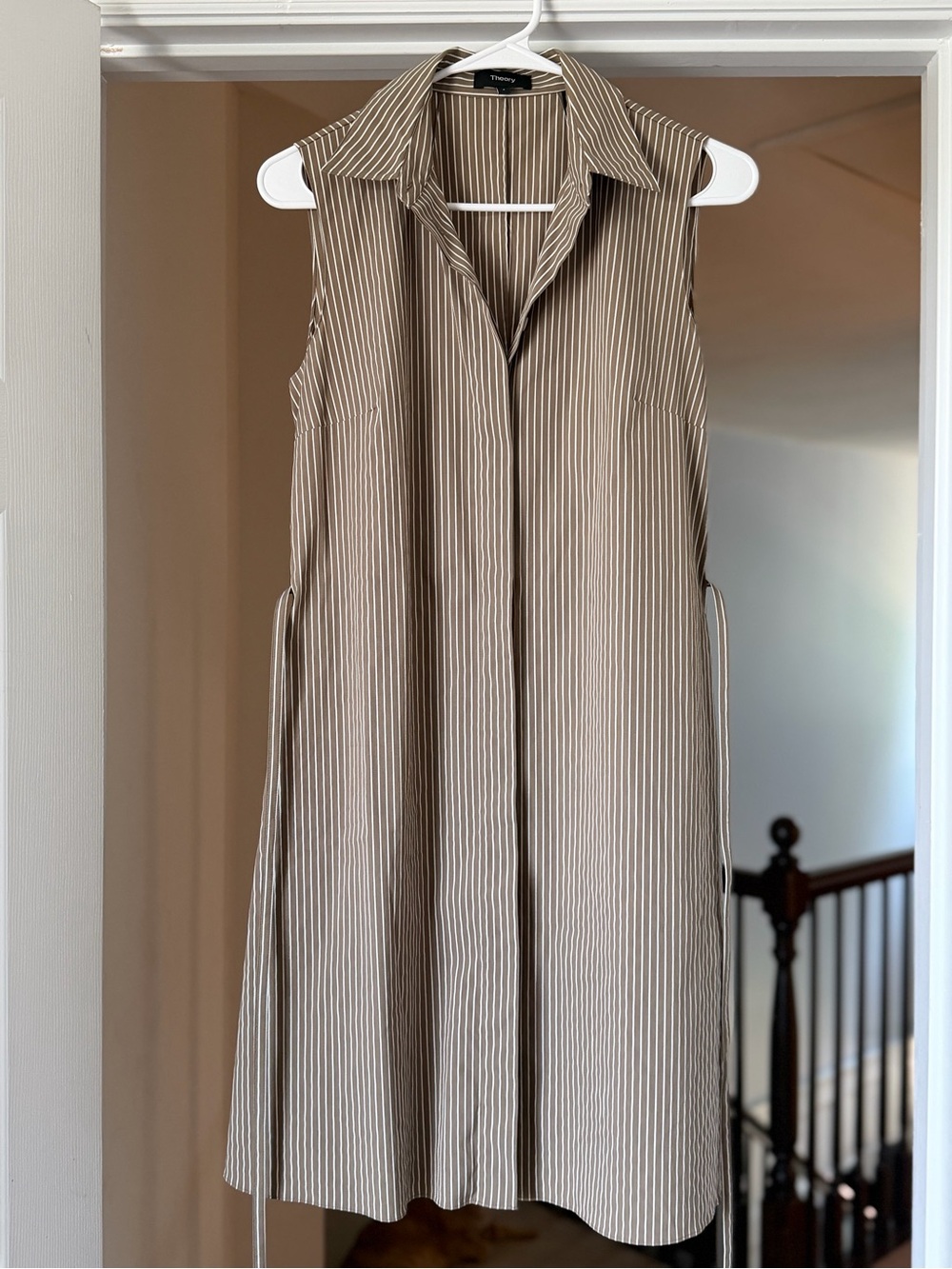 Theory Belted Poplin Pinstripe Shirt Dress Brown White Sleeveless Size 4